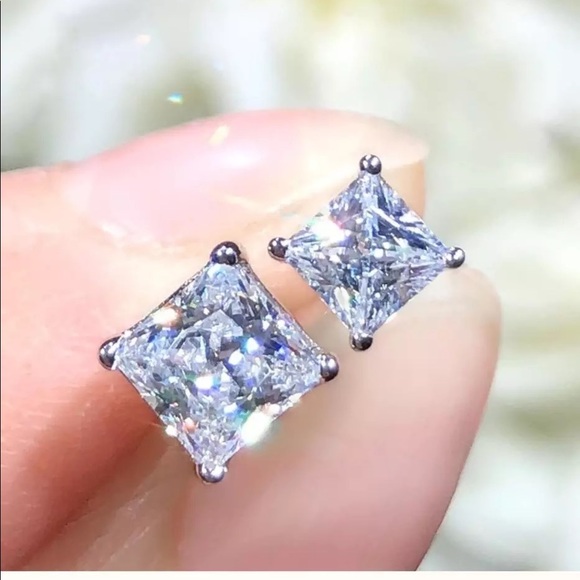 Princess Square Cut VVS1 Simulated Lab Diamond Sterling Silver Earrings Studs - Picture 8 of 16